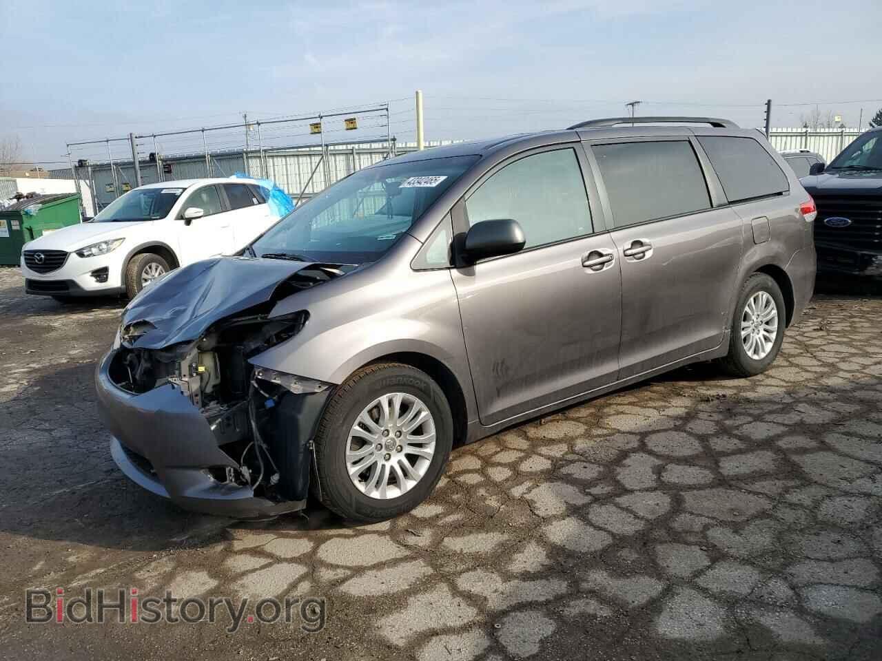 Photo 5TDYK3DC3CS179851 - TOYOTA All Models 2012