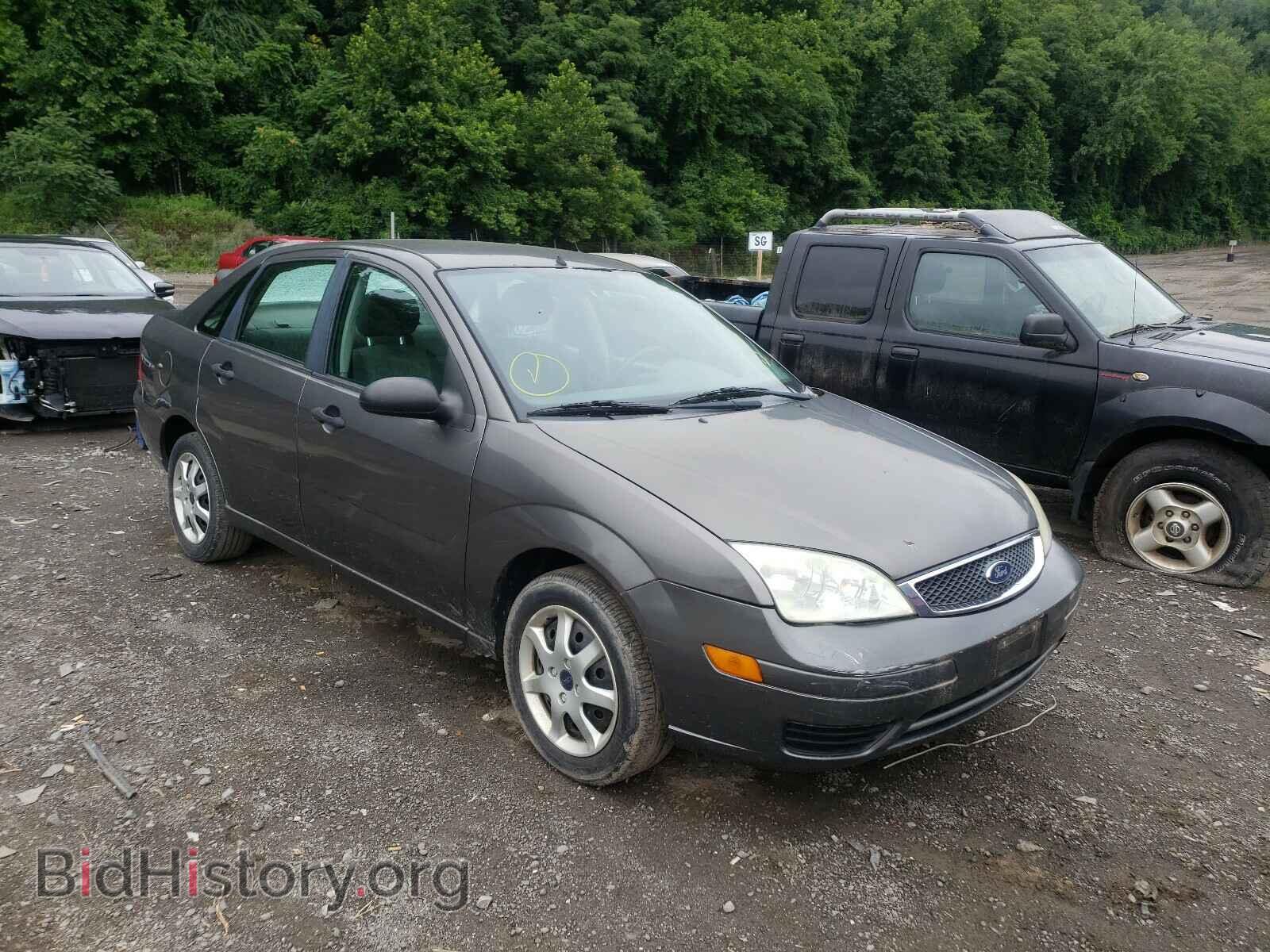 Фотография 1FAFP34N05W200240 - FORD FOCUS 2005