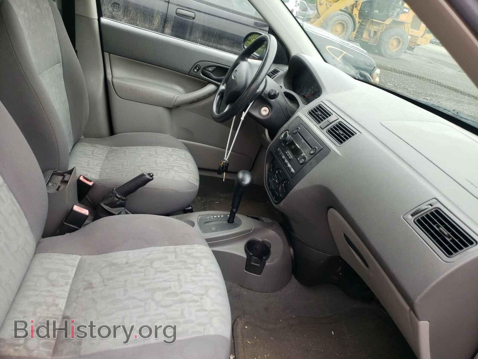 2005 FORD FOCUS - VIN: 1FAFP34N05W200240 - Фото 5