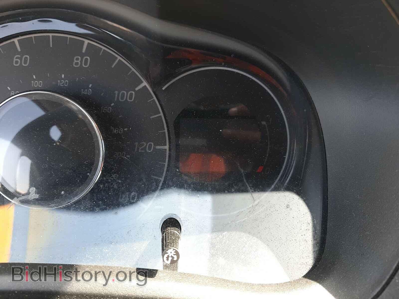 2015 NISSAN VERSA - VIN: 3N1CE2CP0FL366882 - Photo 8