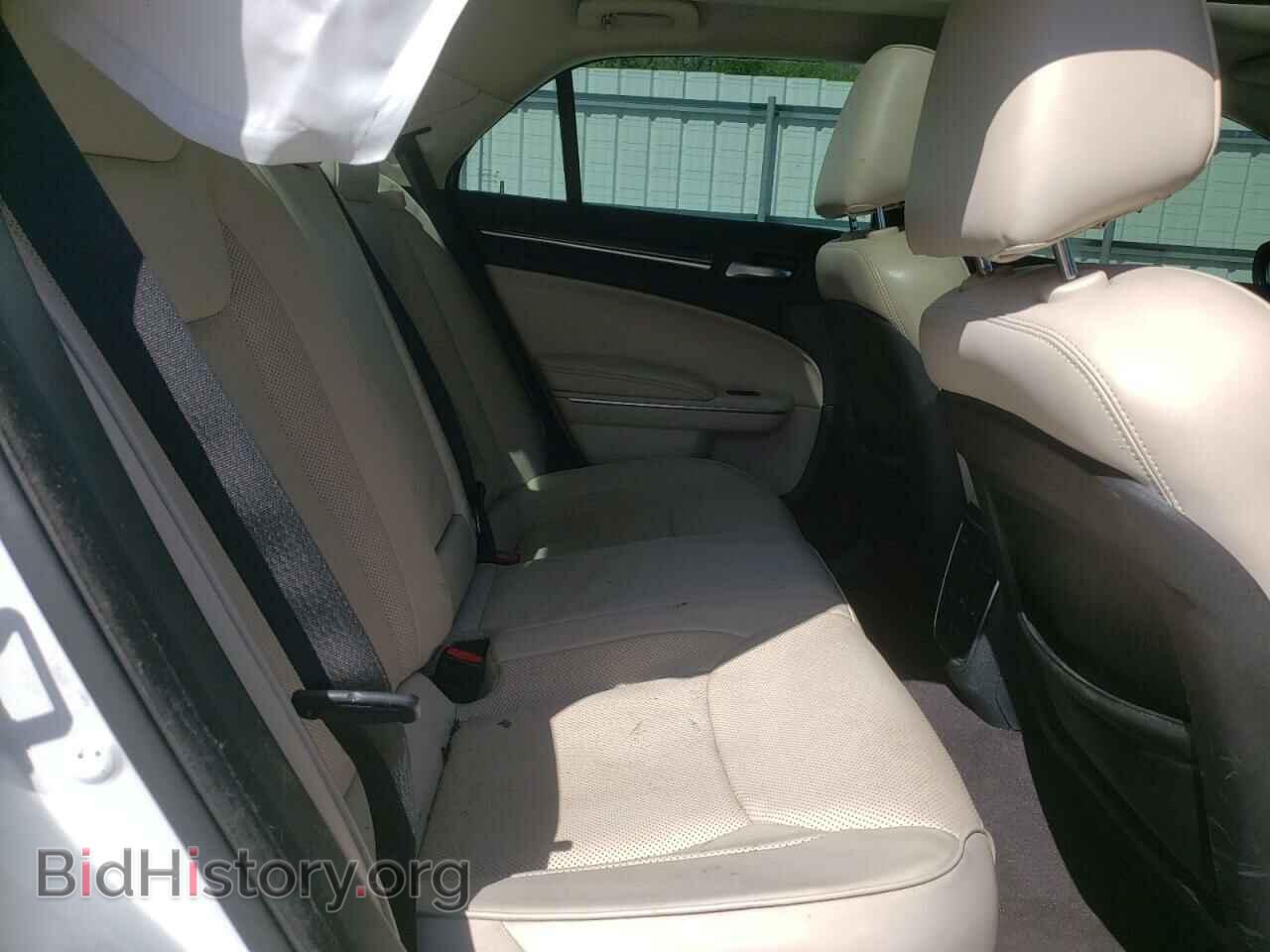 2016 CHRYSLER 300 - VIN: 2C3CCAEG8GH261029 - Фото 6