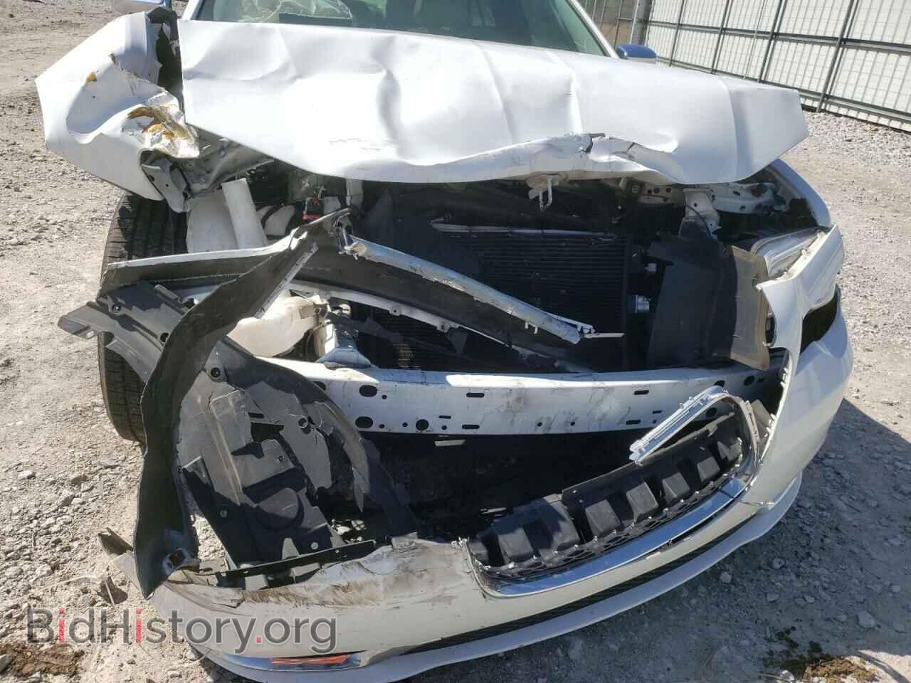 2016 CHRYSLER 300 - VIN: 2C3CCAEG8GH261029 - Фото 9