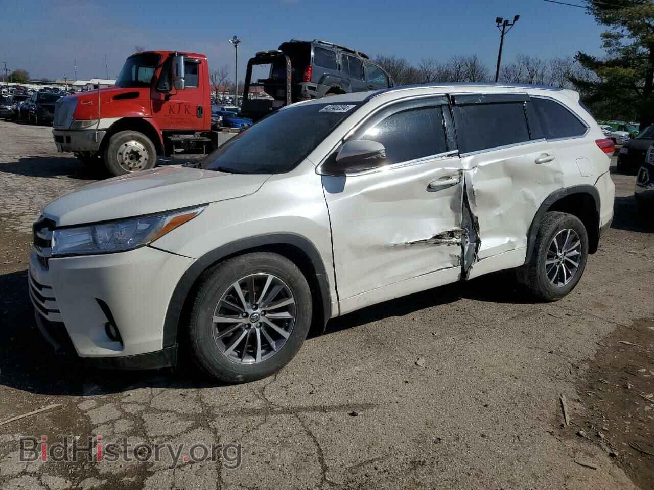 Фотография 5TDJZRFH6HS435996 - TOYOTA HIGHLANDER 2017