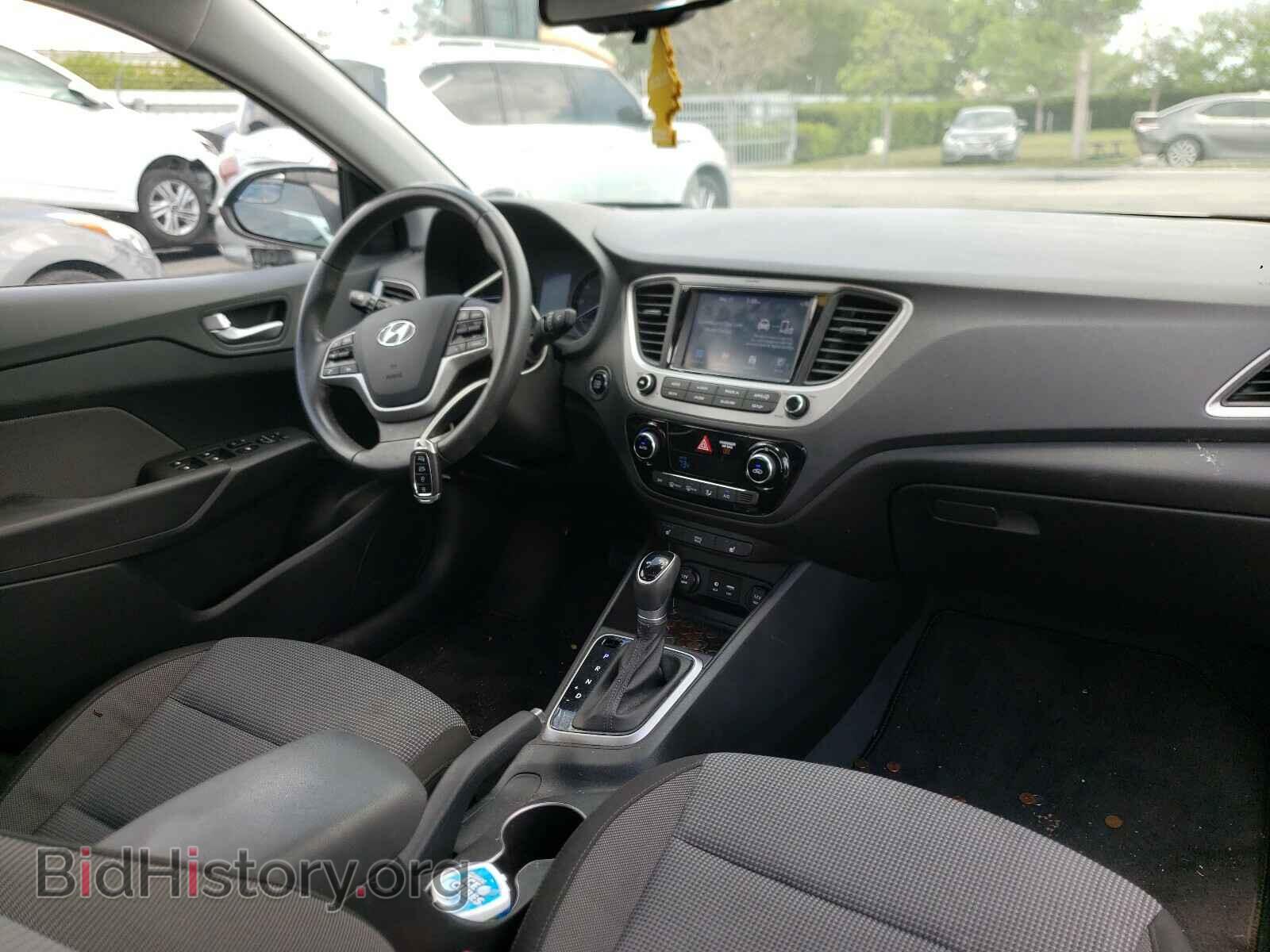 2019 HYUNDAI ACCENT - VIN: 3KPC34A33KE054729 - Фото 9