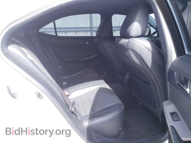 2014 Lexus IS (VIN JTHCF1D22E5012463) — фото 6 из 10