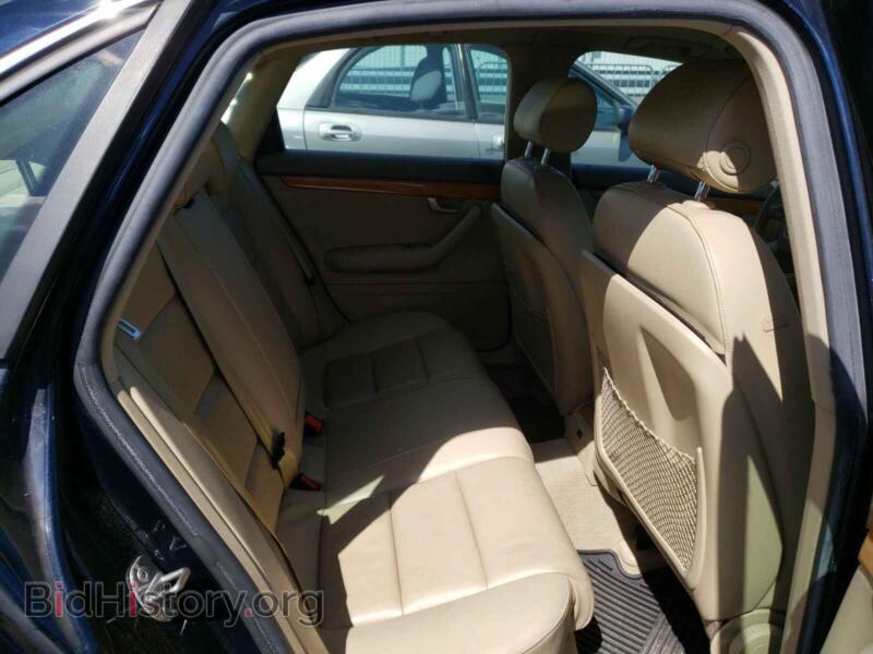 2008 Audi A4 (VIN WAUDF78EX8A163203) — фото 6 из 10