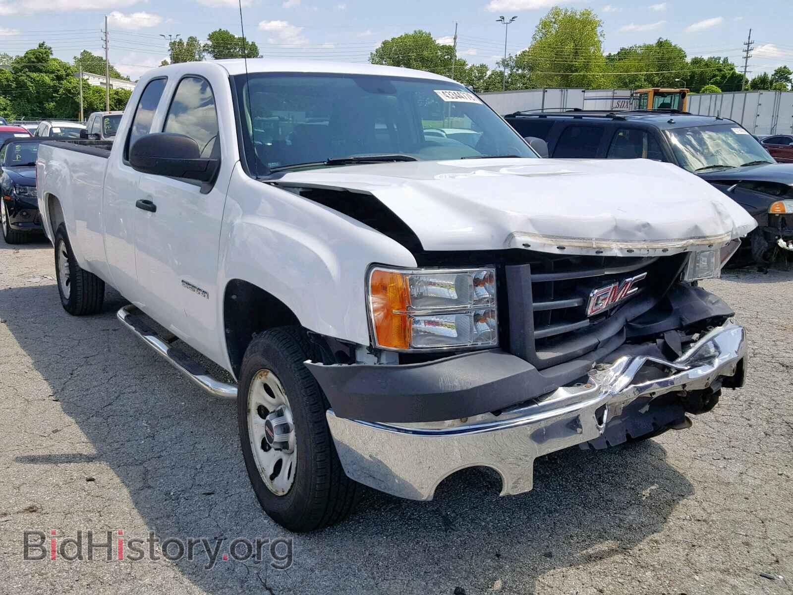 Photo 1GTR1TE00BZ281455 - GMC SIERRA C15 2011