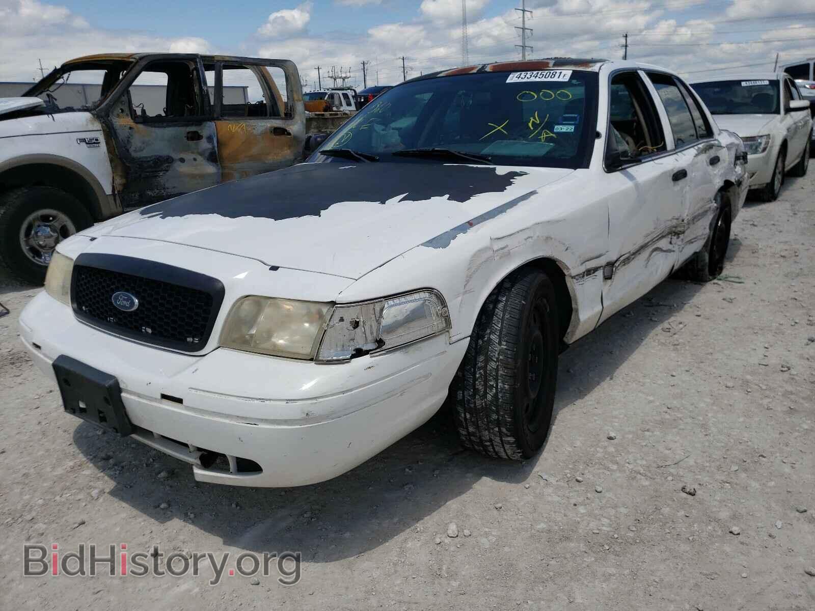 2009 FORD CROWN VIC - VIN: 2FAHP71VX9X100922 - Фото 2