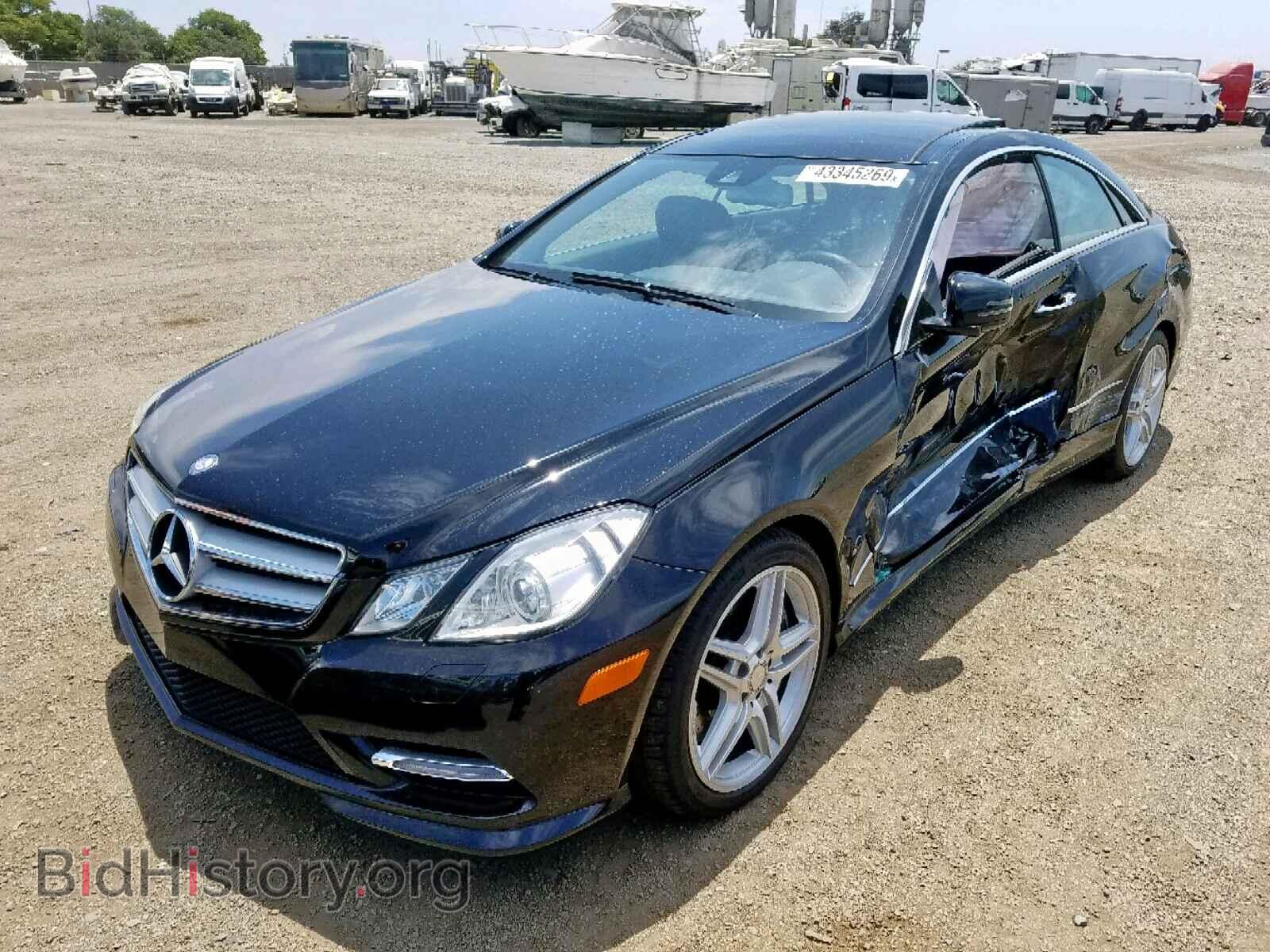 2013 MERCEDES-BENZ E CLASS - VIN: WDDKJ7DB1DF203207 - Фото 2