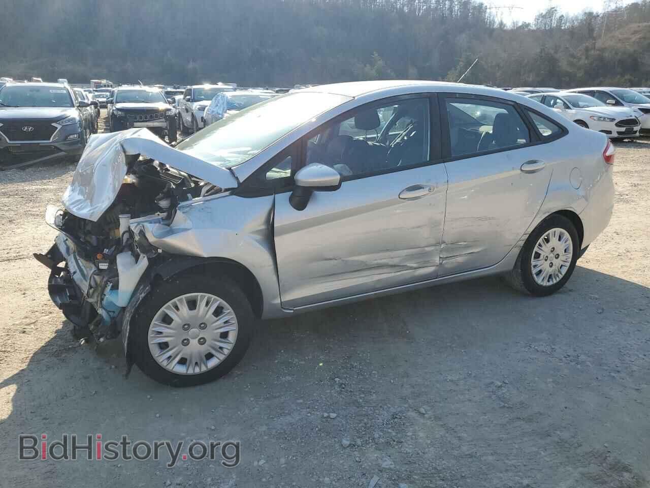 Photo 3FADP4AJ3KM157863 - FORD FIESTA 2019