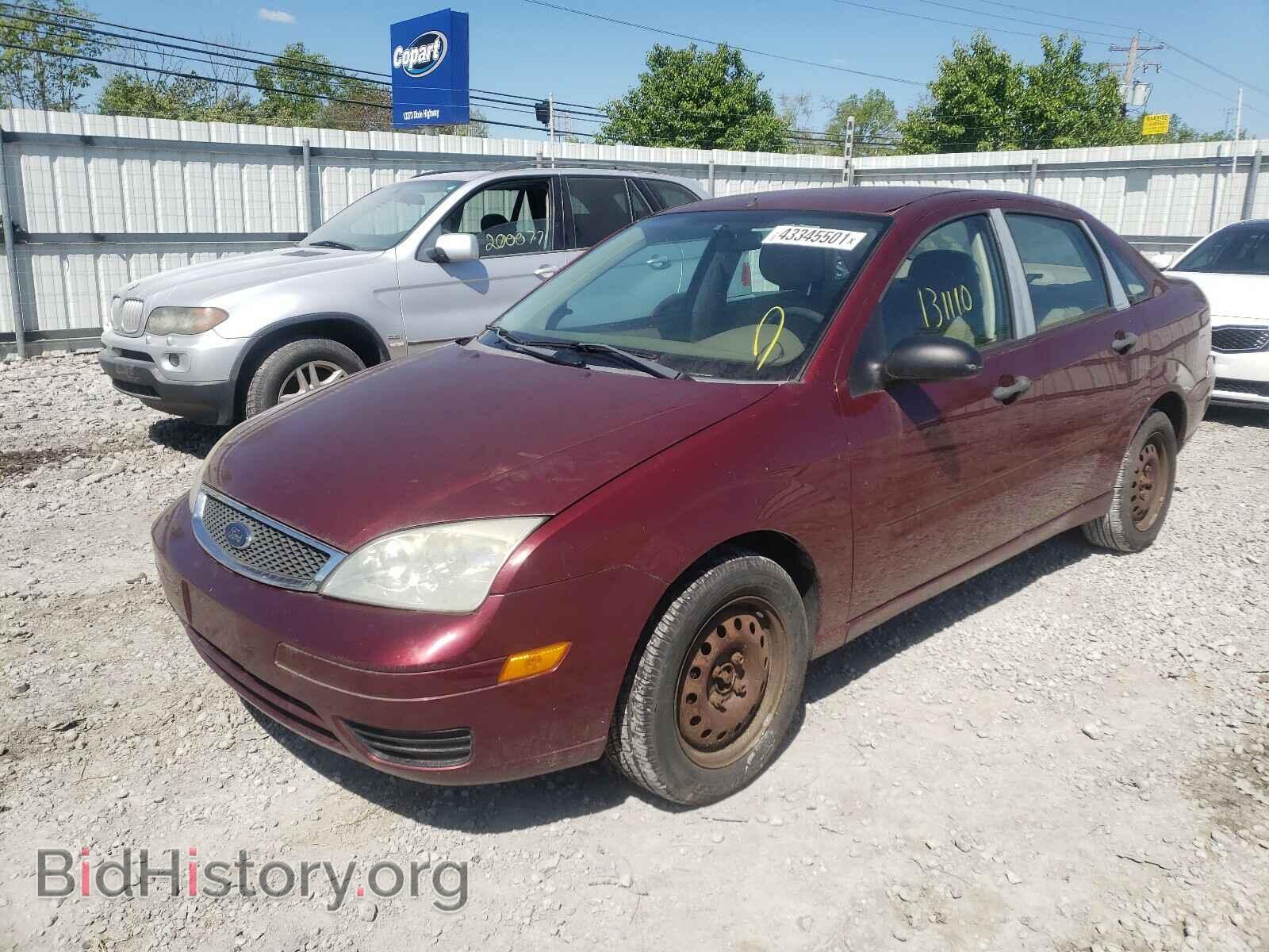 2007 FORD FOCUS - VIN: 1FAFP34N47W338995 - Photo 2