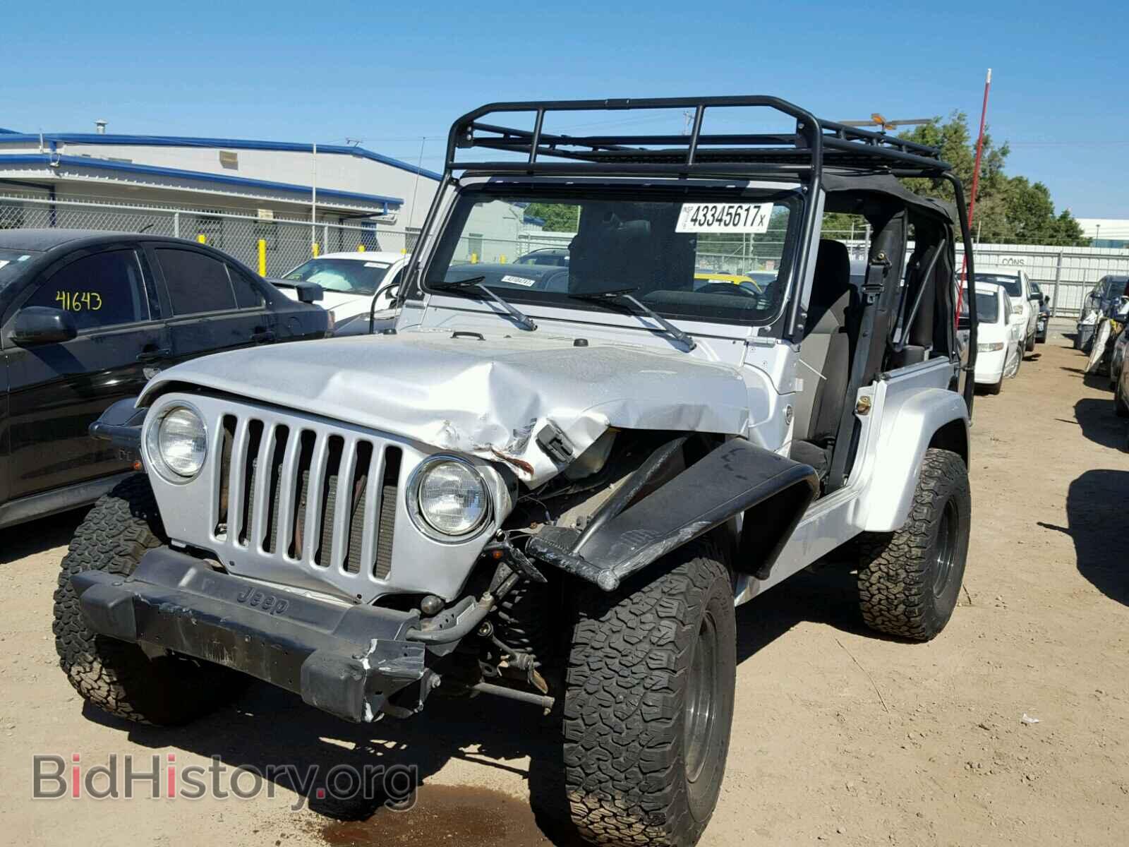2005 JEEP WRANGLER - VIN: 1J4FA39S65P388857 - Фото 2