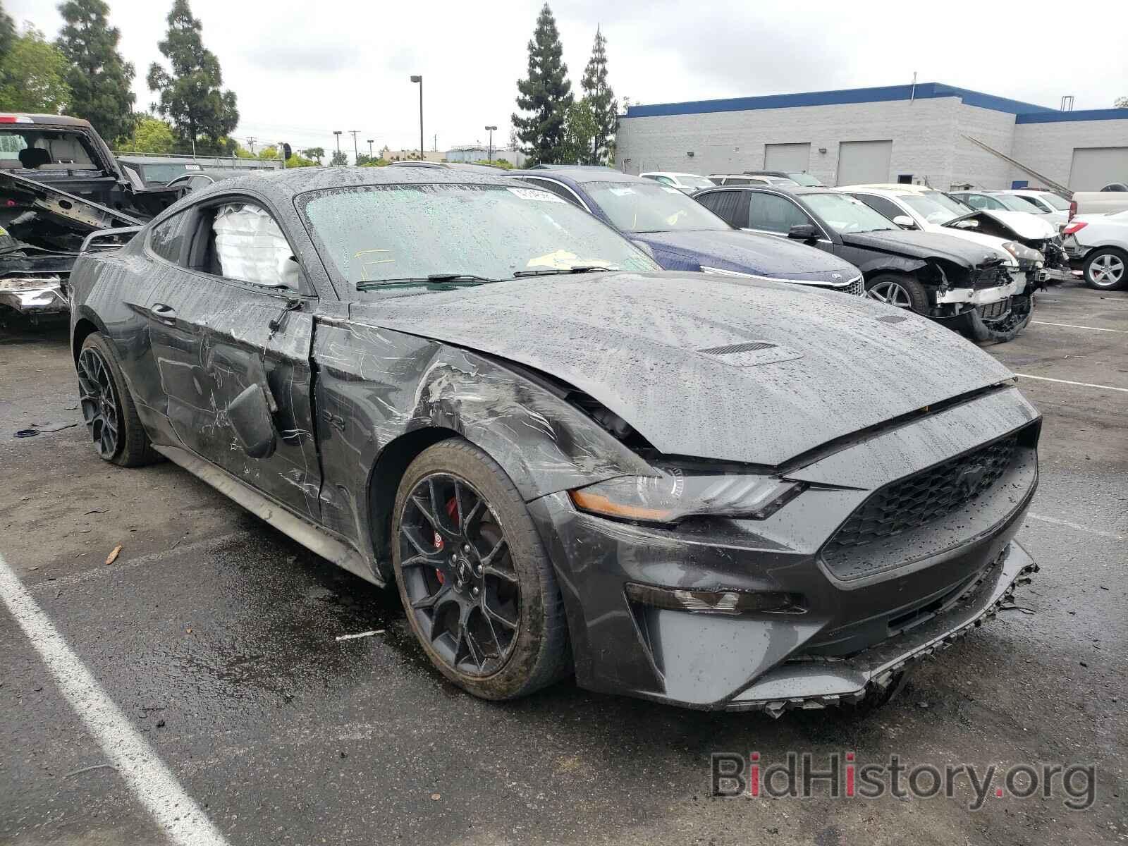 Photo 1FA6P8TH3J5176718 - FORD MUSTANG 2018