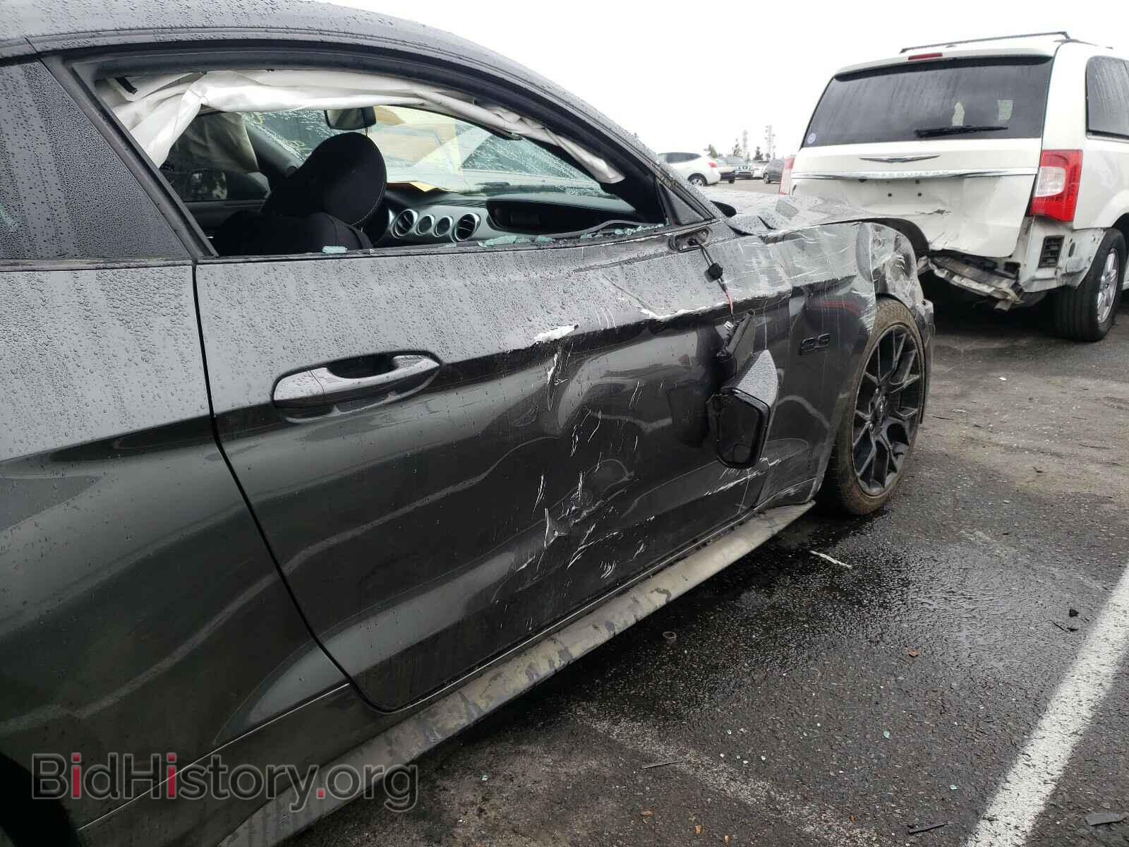 2018 FORD MUSTANG - VIN: 1FA6P8TH3J5176718 - Фото 9