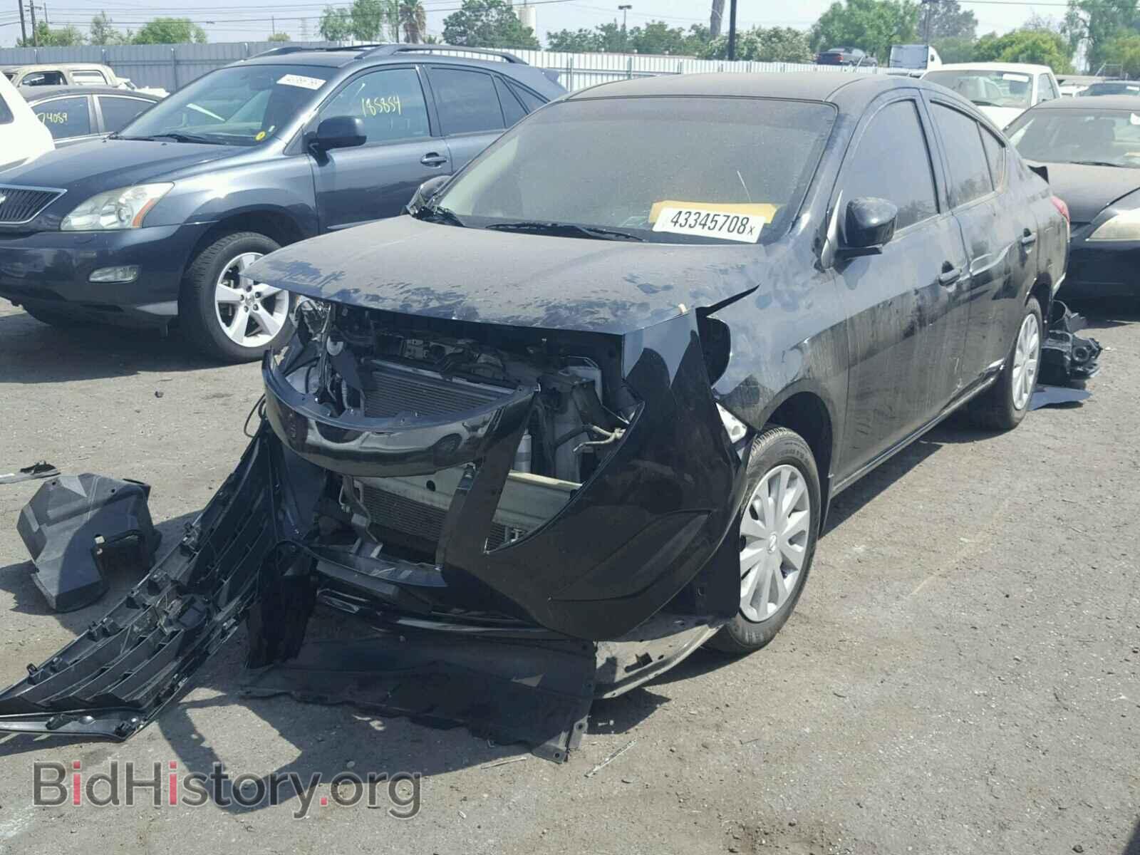 2017 NISSAN VERSA - VIN: 3N1CN7AP3HL816429 - Photo 2