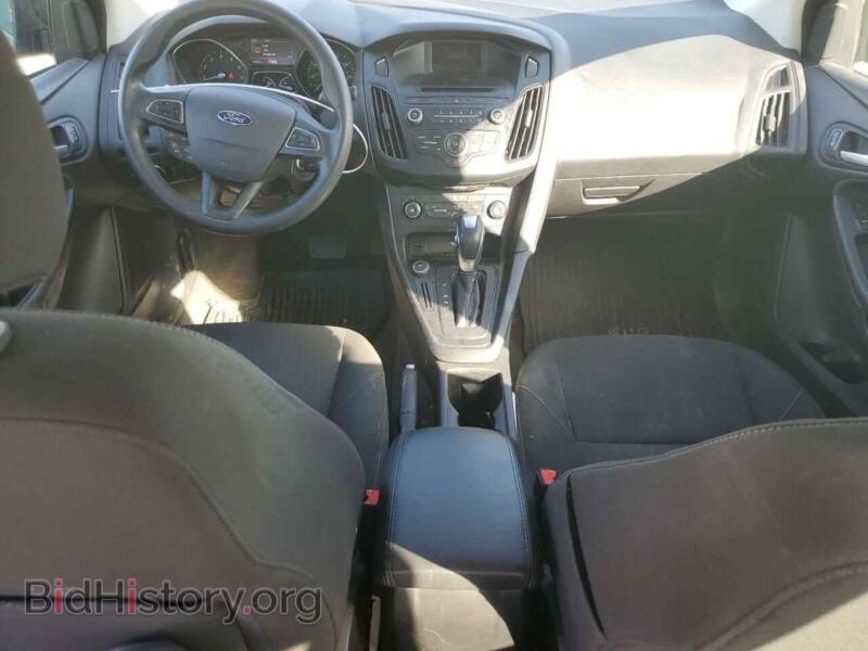 2015 Ford FOCUS (VIN 1FADP3F29FL209032) — фото 8 из 12