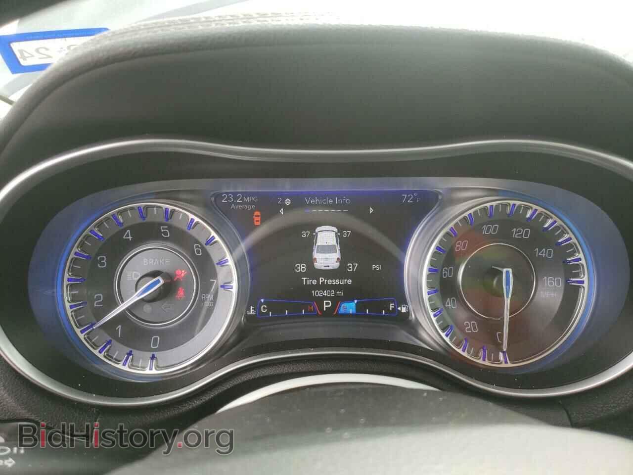2017 CHRYSLER 300 - VIN: 2C3CCAETXHH566885 - Фото 9