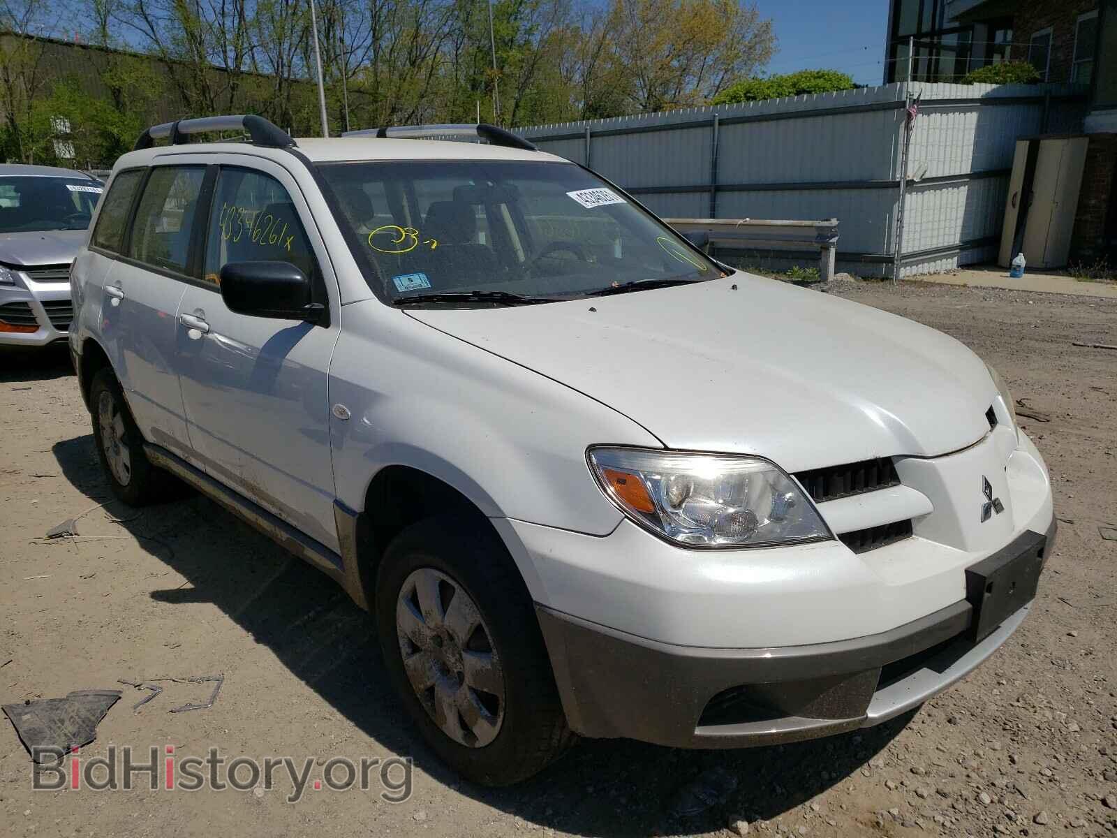 Фотография JA4LZ31FX6U025295 - MITSUBISHI OUTLANDER 2006