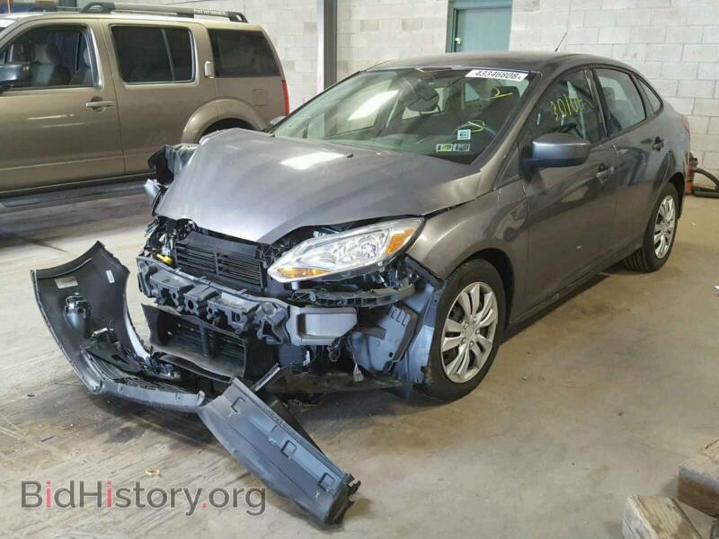 2012 Ford FOCUS (VIN 1FAHP3F29CL121398) — photo 2 of 10