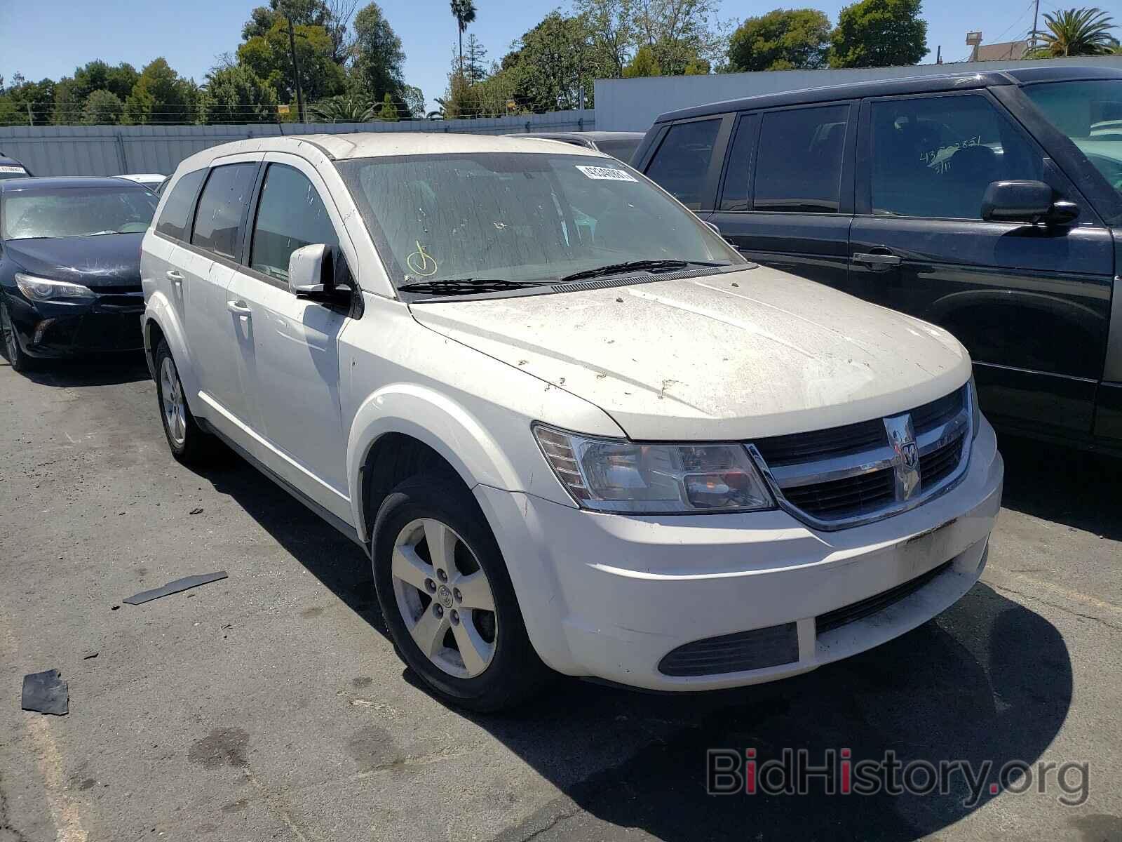 Photo 3D4GG57VX9T501988 - DODGE JOURNEY 2009