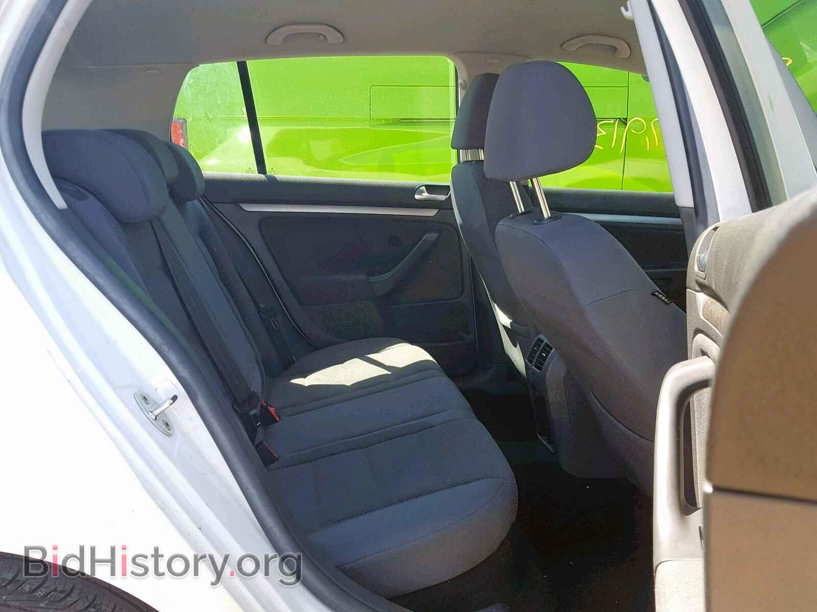 2008 VOLKSWAGEN RABBIT - VIN: WVWDA71K38W021232 - Фото 6