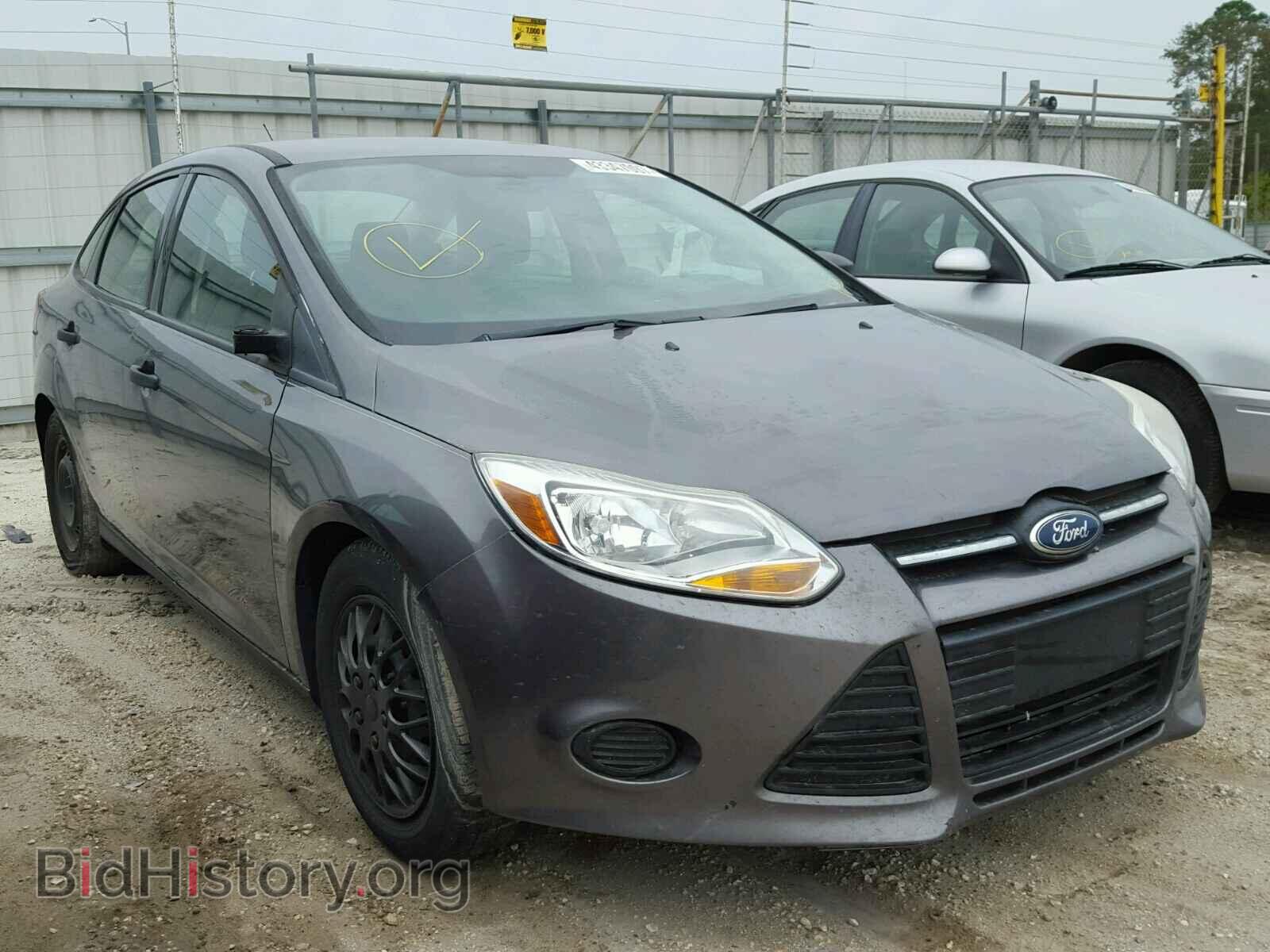 Photo 1FAHP3E27CL318782 - FORD FOCUS 2012