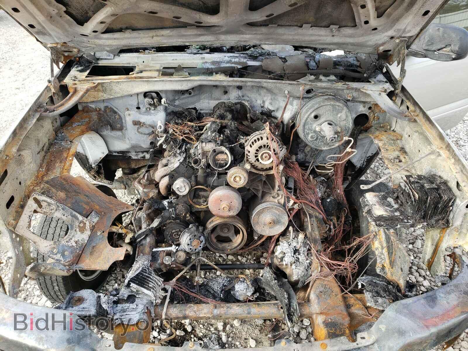 2006 GMC SIERRA - VIN: 2GTEK13TX61180791 - Фото 7