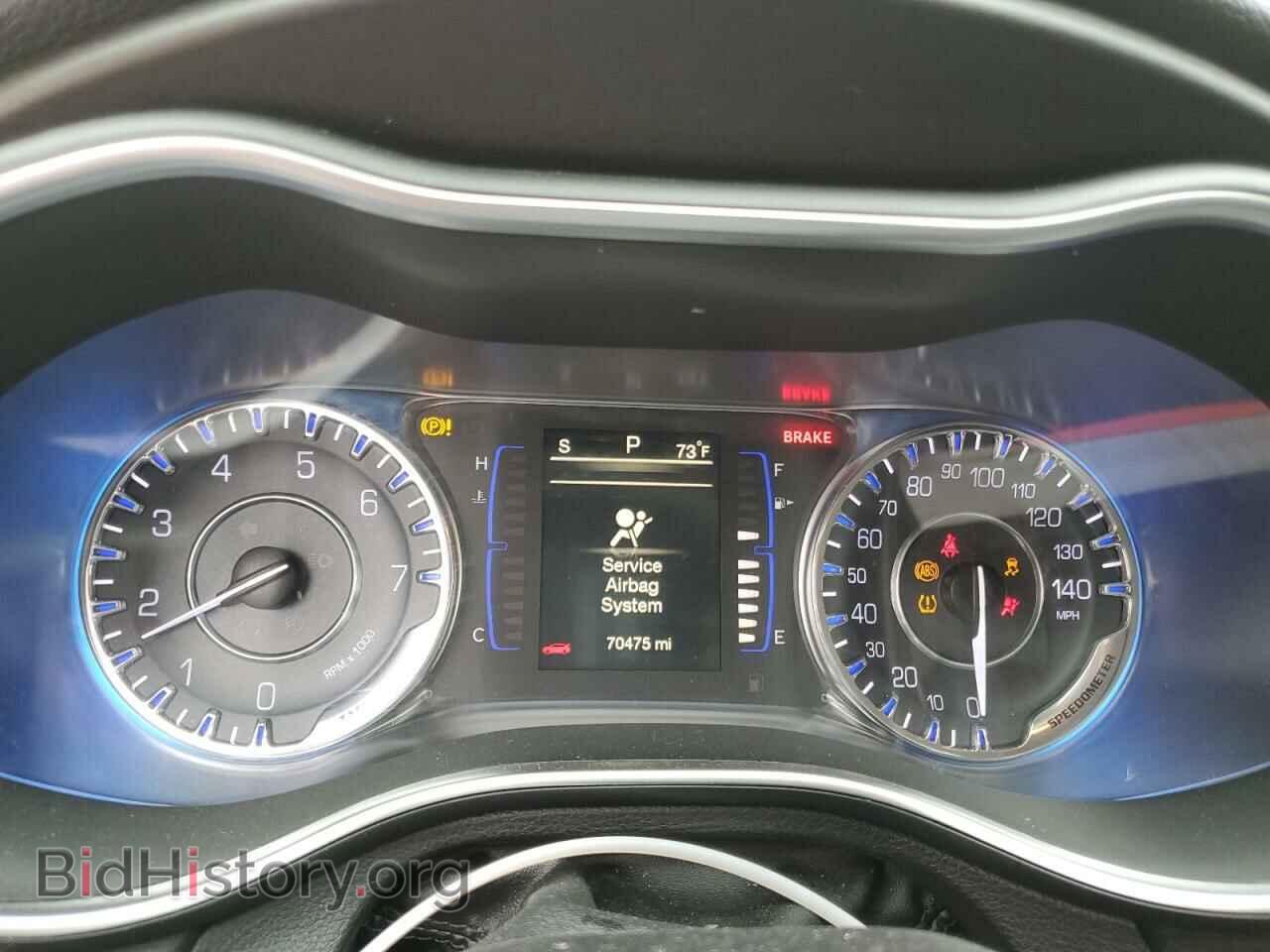 2016 CHRYSLER 200 - VIN: 1C3CCCFB7GN192484 - Фото 9