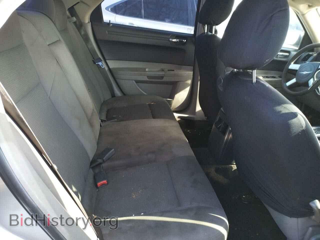 2006 CHRYSLER 300 - VIN: 2C3KA43R16H501690 - Фото 6