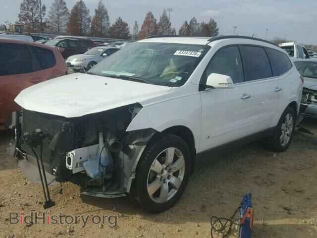2009 CHEVROLET TRAVERSE - VIN: 1GNEV33D69S174042 - Фото 2