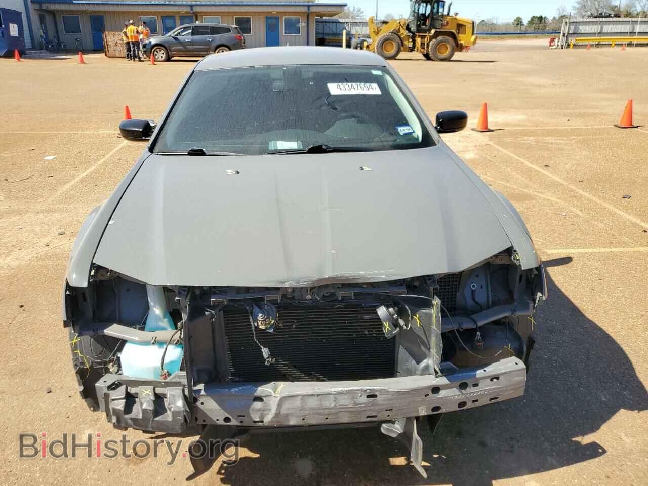 2019 CHRYSLER 300 - VIN: 2C3CCAAG2KH610376 - Фото 5