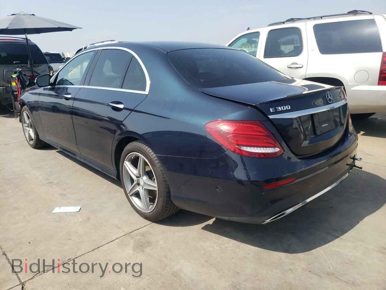 2017 MERCEDES-BENZ E-CLASS - VIN: WDDZF4JB4HA037271 - Фото 3