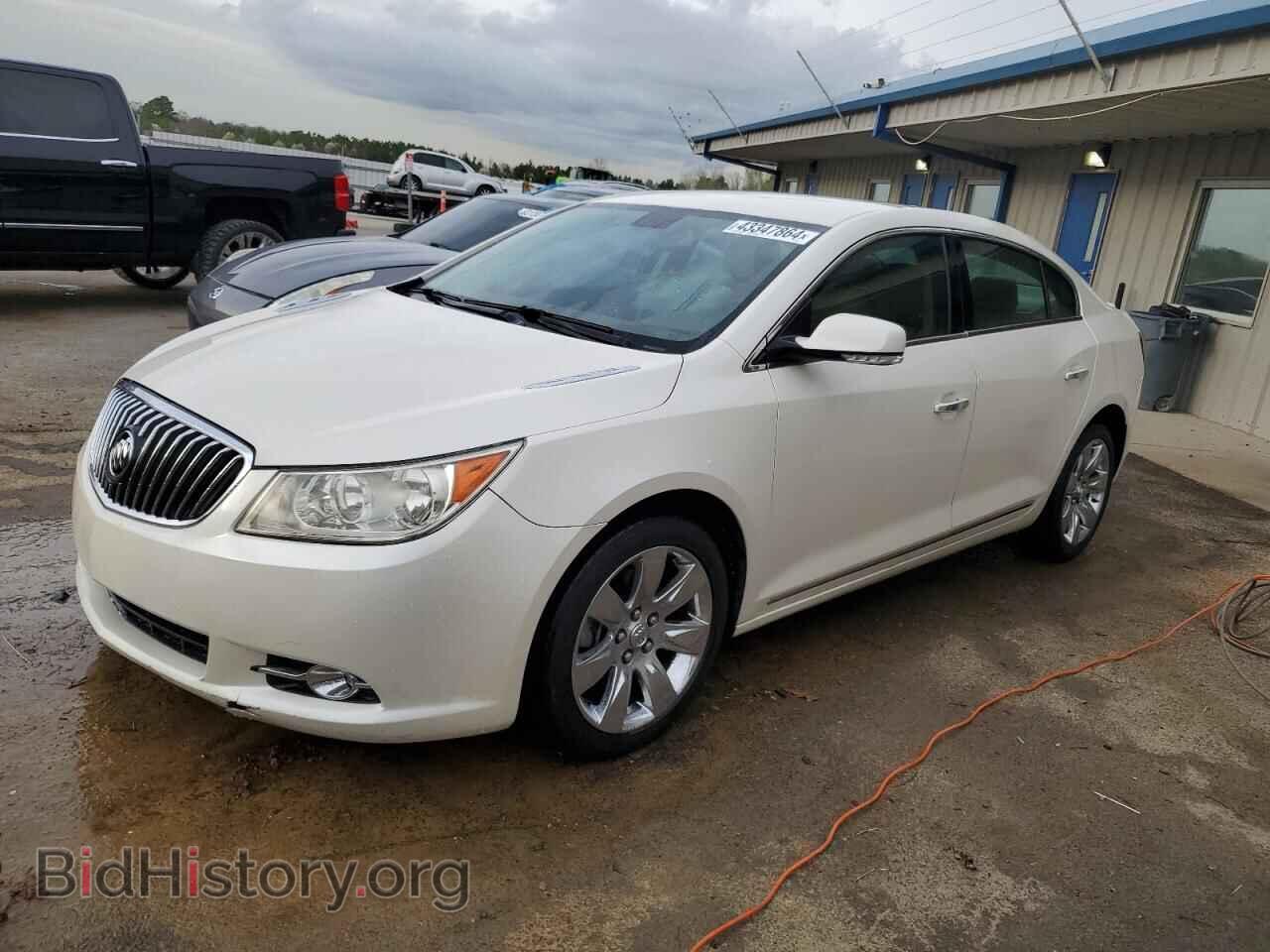 Photo 1G4GC5E32DF333403 - BUICK LACROSSE 2013