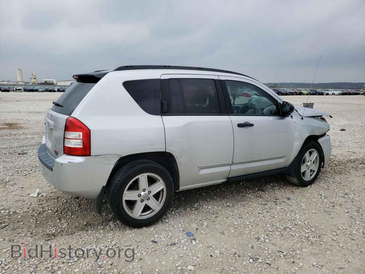 2008 JEEP COMPASS - VIN: 1J8FT47W28D759782 - Фото 3