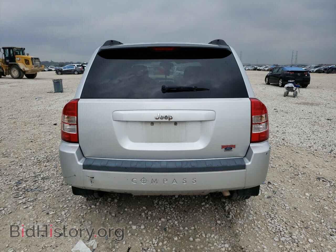 2008 JEEP COMPASS - VIN: 1J8FT47W28D759782 - Фото 6