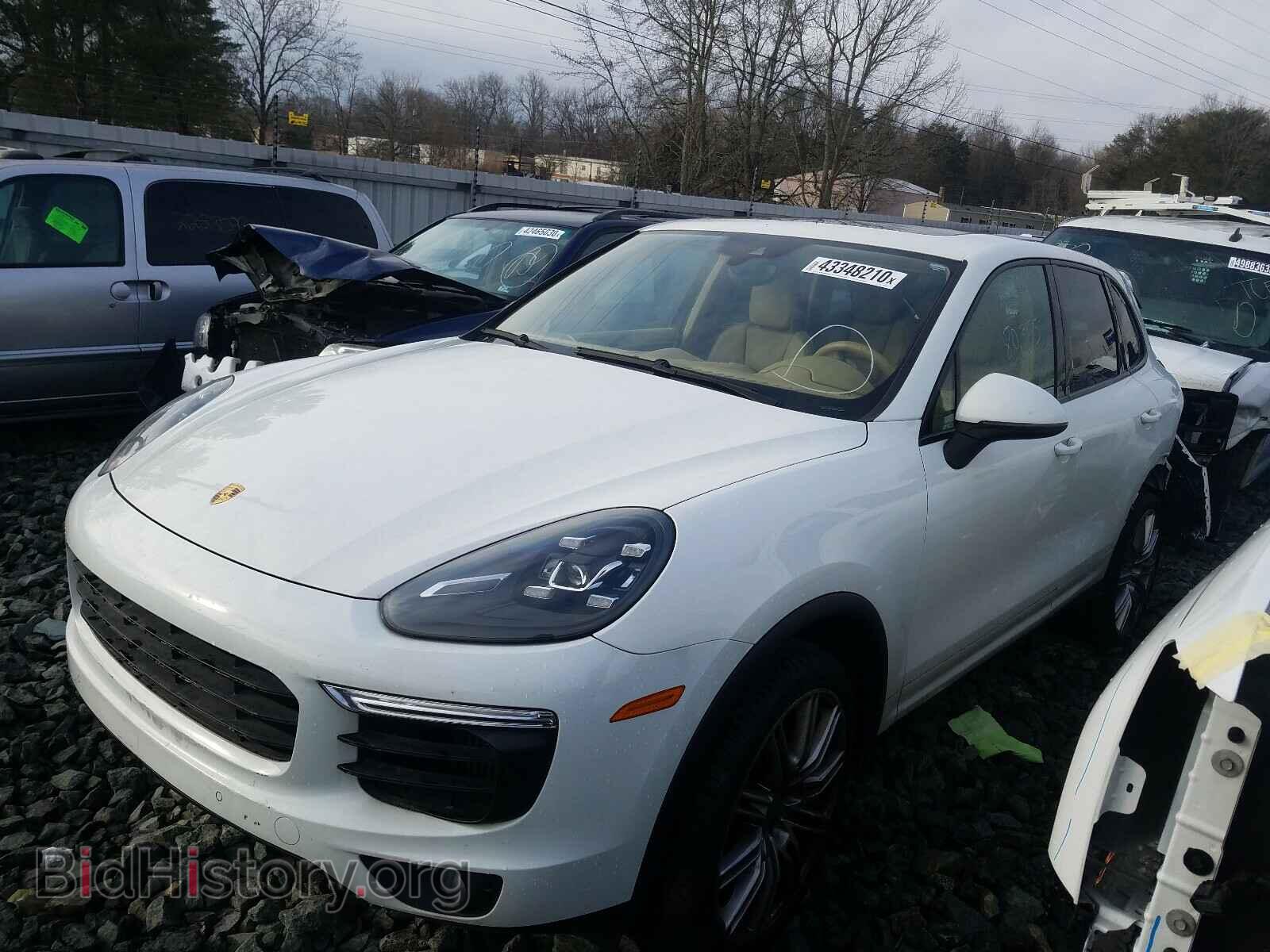 2016 PORSCHE CAYENNE - VIN: WP1AB2A20GLA95838 - Фото 2