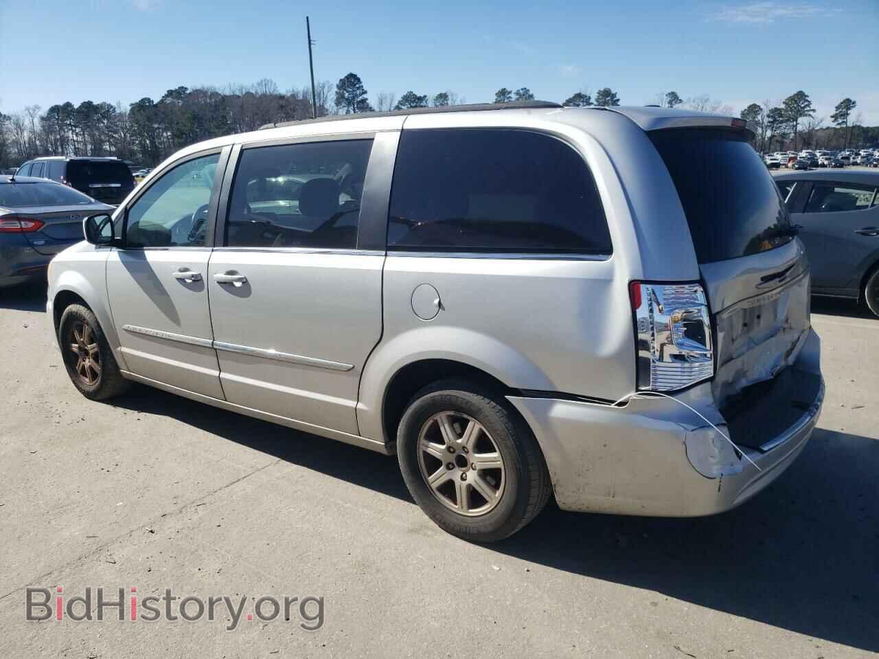 2011 CHRYSLER MINIVAN - VIN: 2A4RR8DG3BR702304 - Photo 2