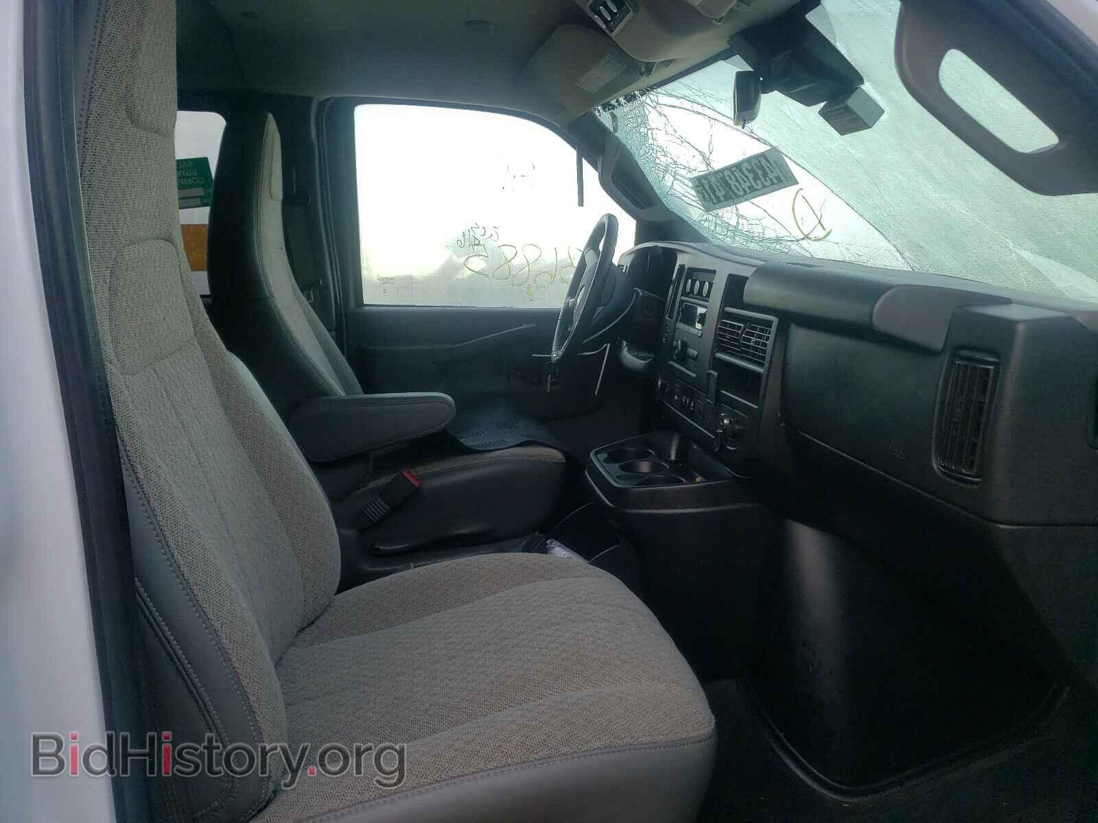 2019 CHEVROLET EXPRESS - VIN: 1GAZGMFP0K1303140 - Фото 5