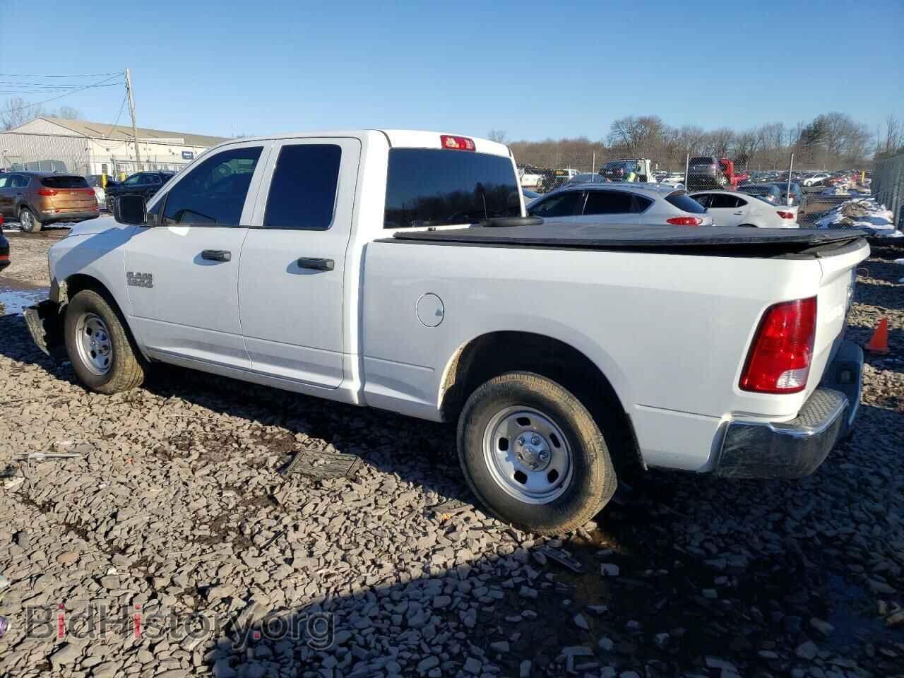 2018 RAM 1500 - VIN: 1C6RR6FG9JS272404 - Фото 2