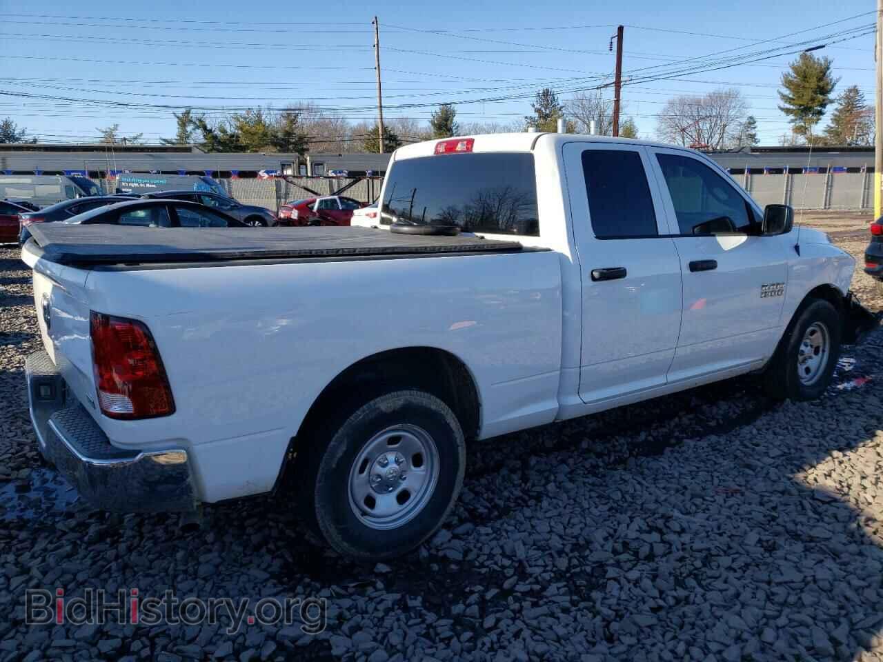 2018 RAM 1500 - VIN: 1C6RR6FG9JS272404 - Фото 3