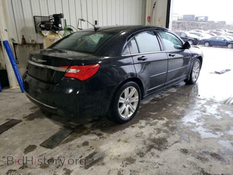 2013 Chrysler 200 (VIN 1C3CCBBB8DN666325) — фото 3 из 13