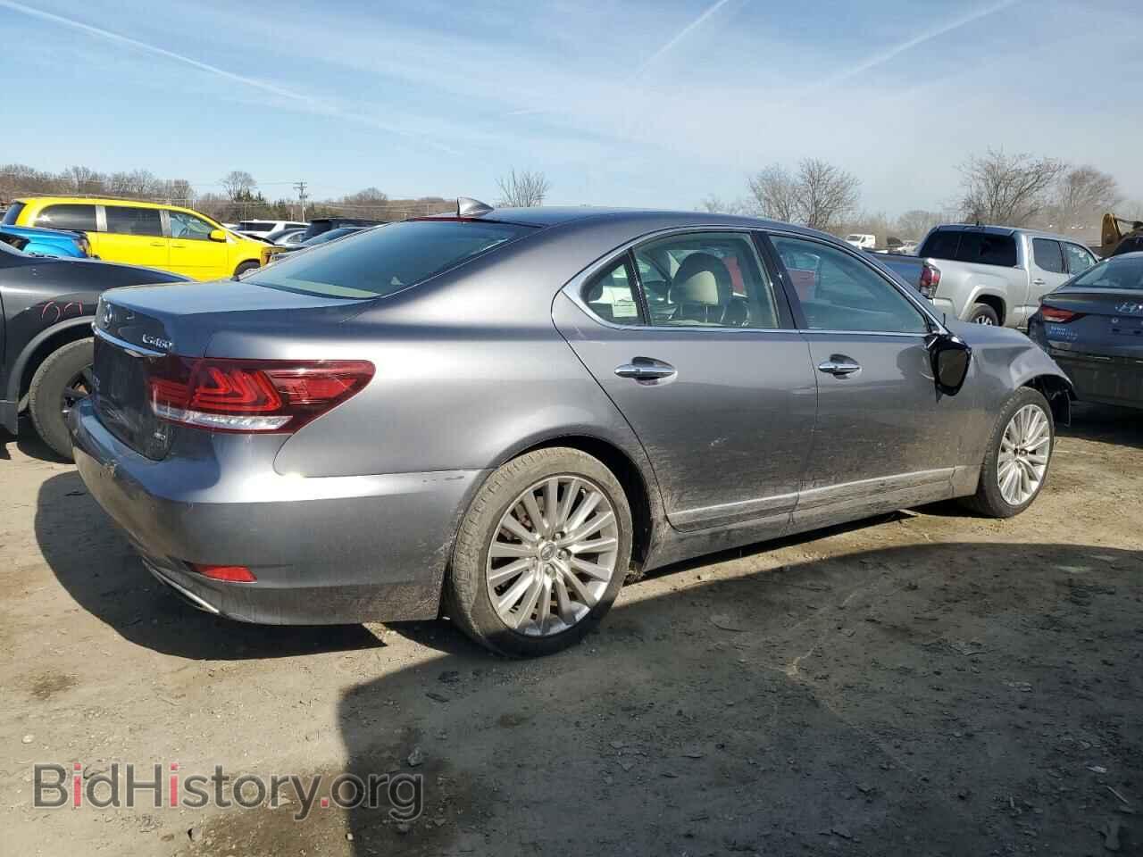 2017 LEXUS LS460 - VIN: JTHCL5EF6H5027618 - Фото 3