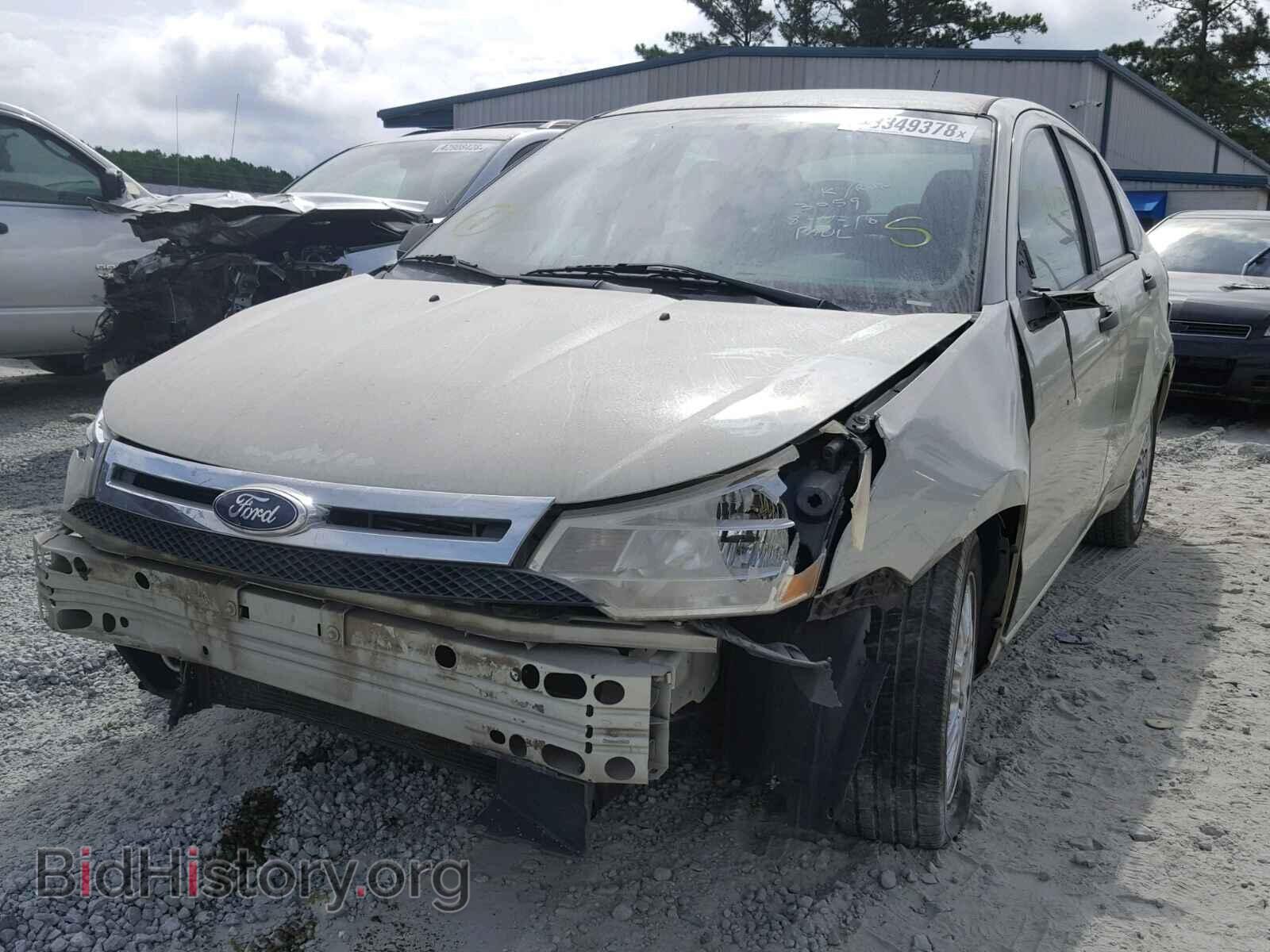 2011 FORD FOCUS - VIN: 1FAHP3FN8BW141567 - Photo 2