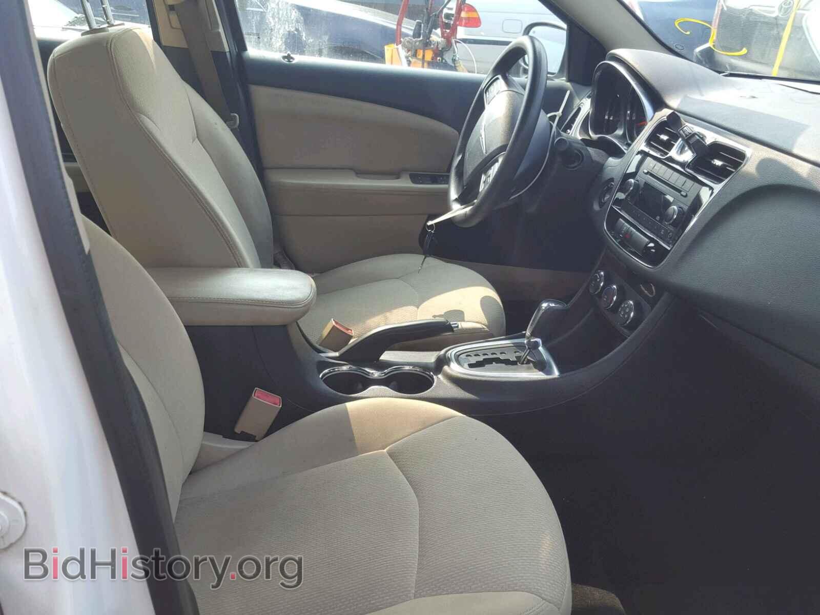 2013 CHRYSLER 200 - VIN: 1C3CCBAB1DN704589 - Photo 5