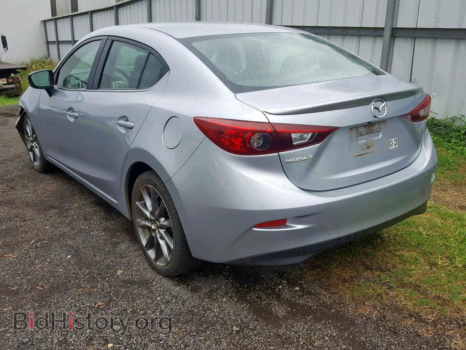 2018 MAZDA 3 - VIN: 3MZBN1V39JM202432 - Фото 3