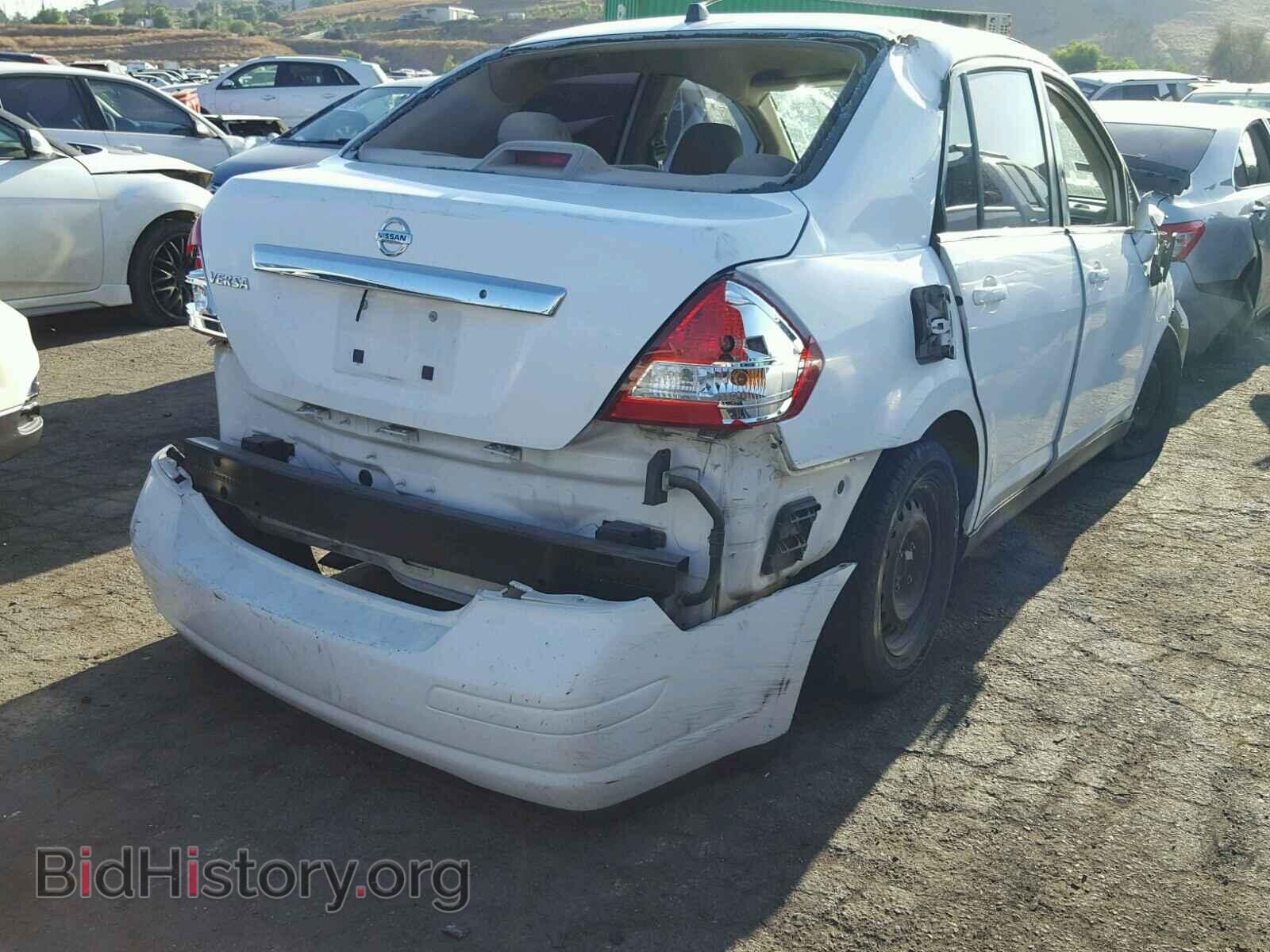 2008 NISSAN VERSA - VIN: 3N1BC11E08L451253 - Фото 4