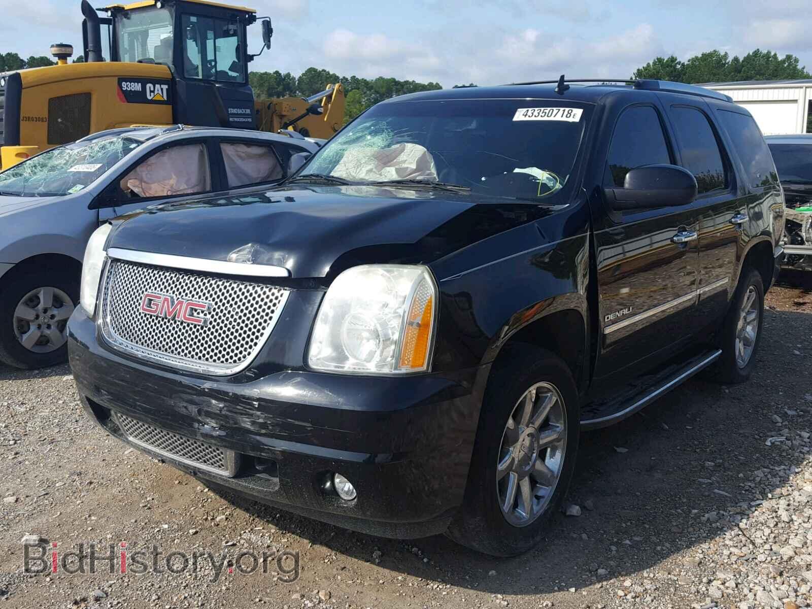 2011 GMC YUKON DENALI - VIN: 1GKS2EEF7BR193957 - Фото 2