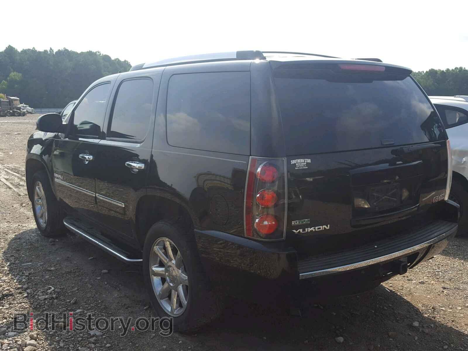 2011 GMC YUKON DENALI - VIN: 1GKS2EEF7BR193957 - Фото 3