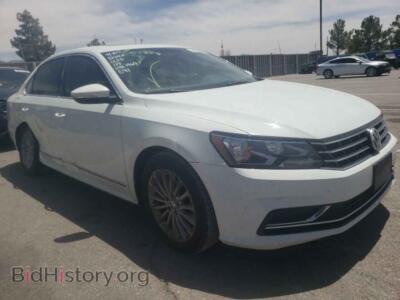 2017 Volkswagen PASSAT Passat SE, белый — VIN 1VWBT7A3XHC041969, Copart