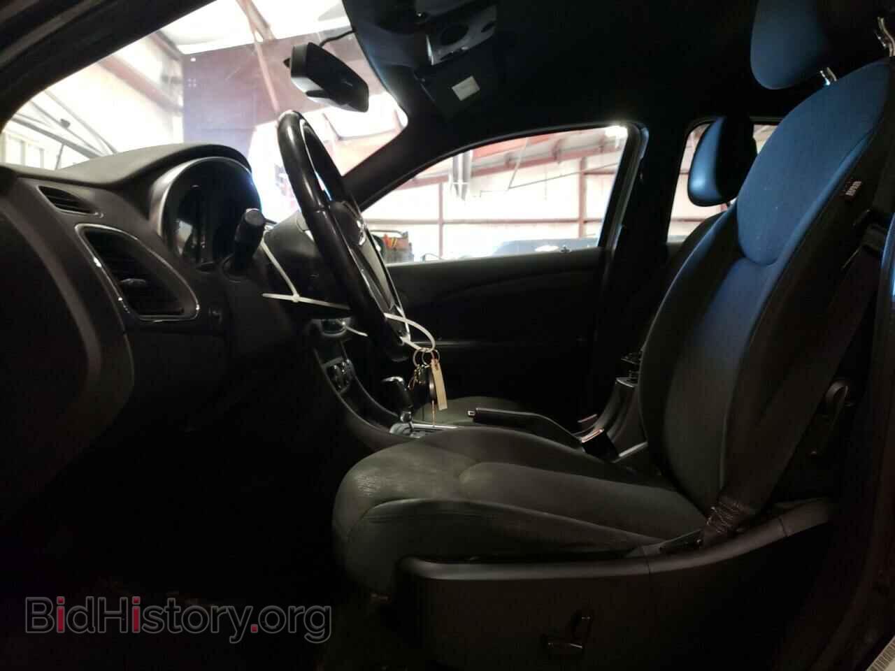 2011 CHRYSLER 200 - VIN: 1C3BC1FB9BN614098 - Фото 7